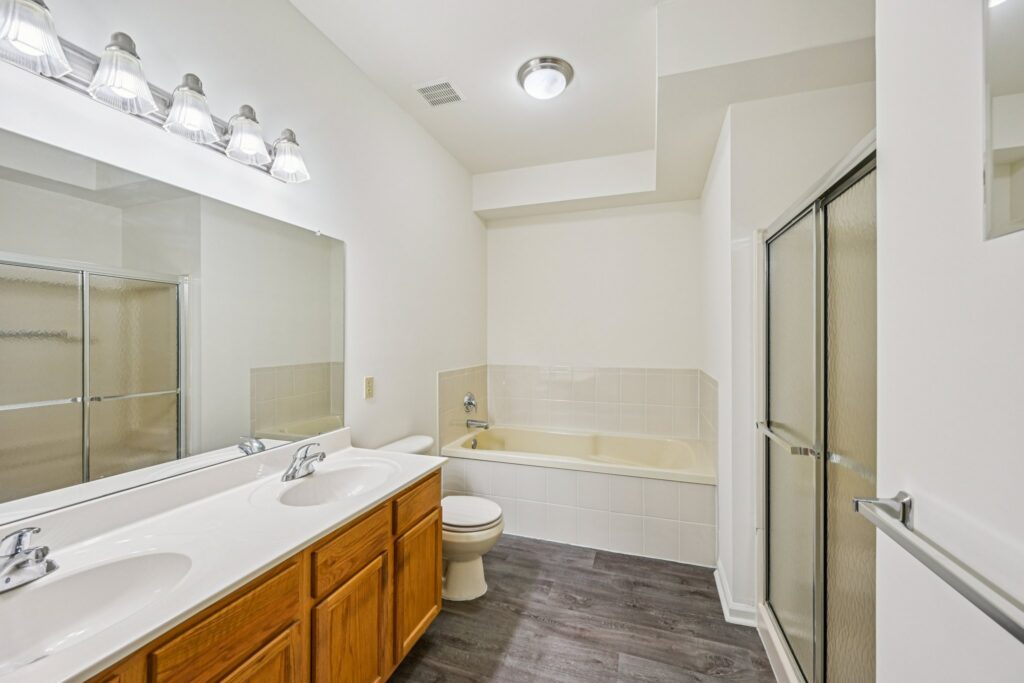 57-web-or-mls-6690 Hauser Rd Unit E103-S1302-025