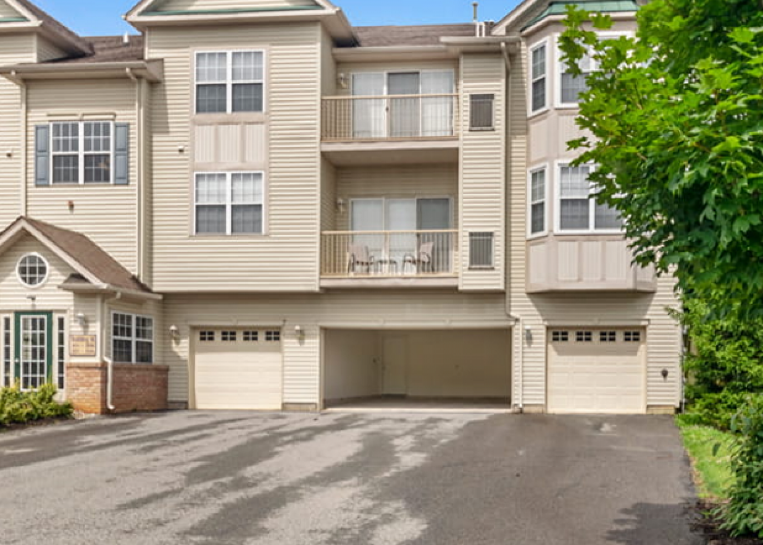 Apartments in Macungie, PA Spring Creek Apartments